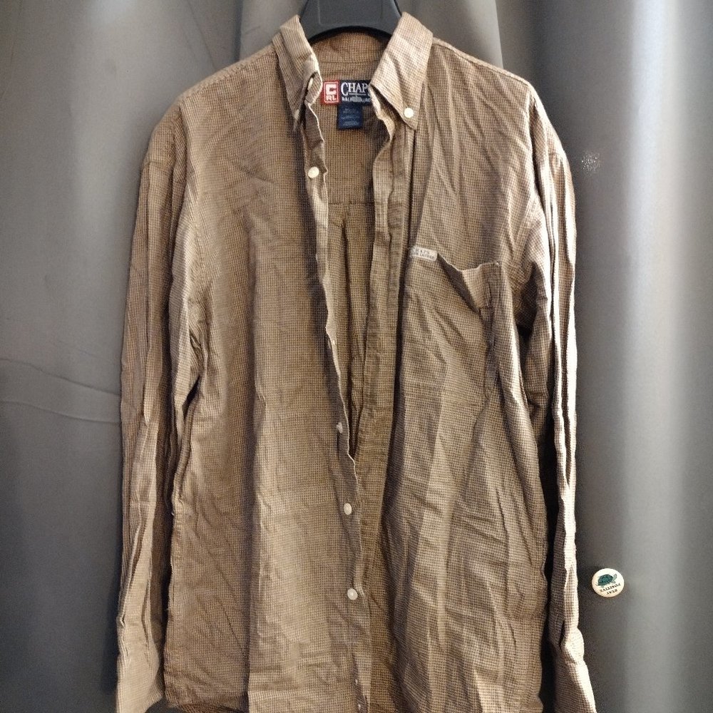 CHAPS button down in size S/P